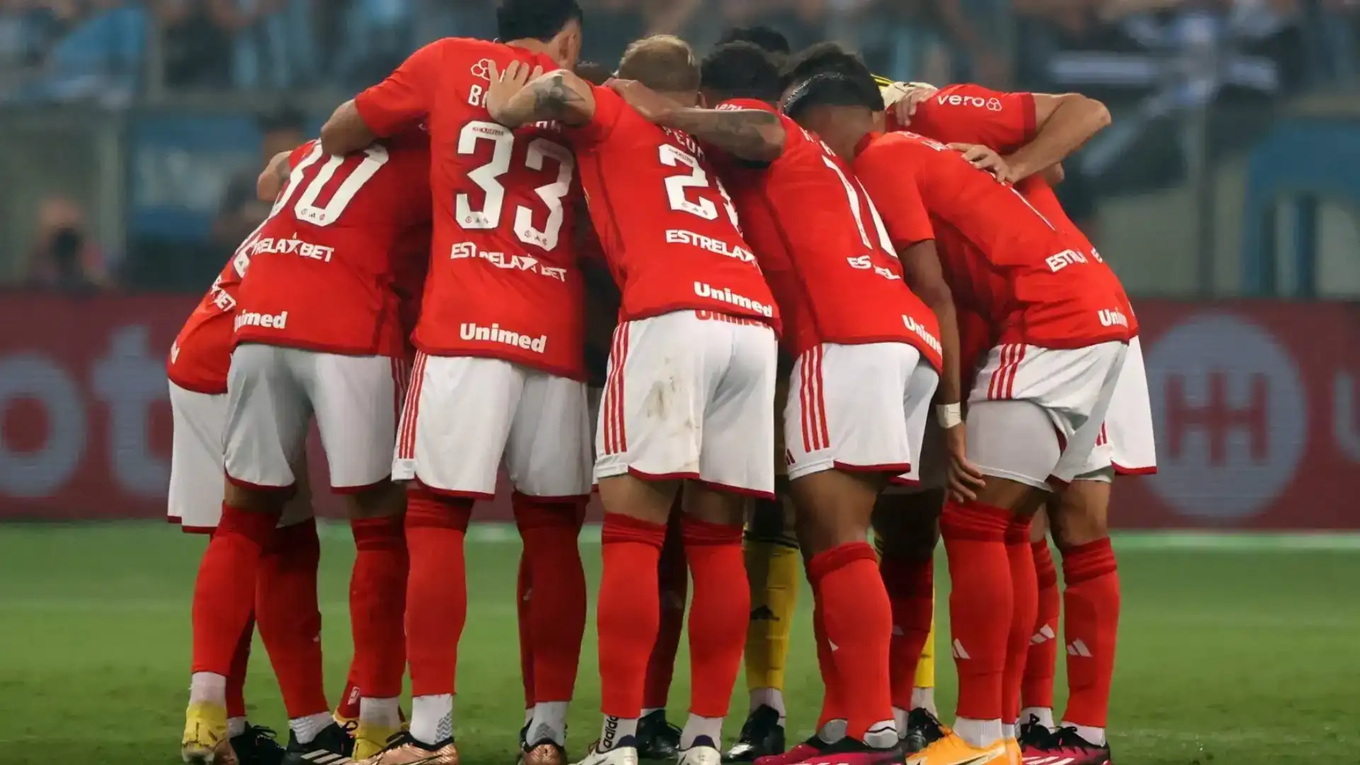 Menelusuri Dunia Peraduan dalam Bola Sepak